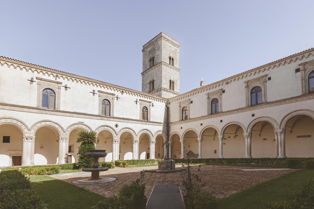 Foresteria Dell'Abbazia Hotel Montescaglioso Exterior photo