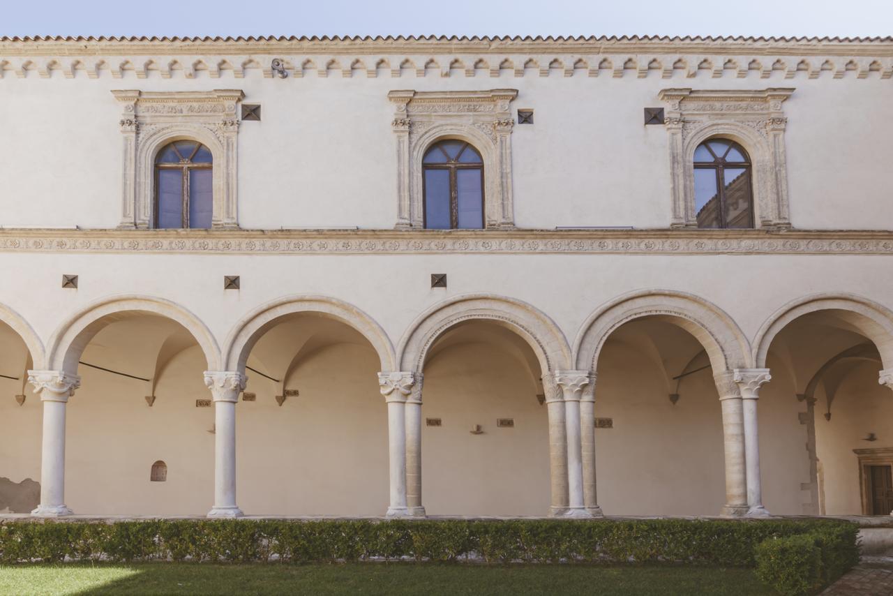 Foresteria Dell'Abbazia Hotel Montescaglioso Exterior photo